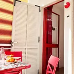 Apartment Holihome Redbon *