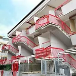 Apartment Holihome Redbon Alba Adriatica